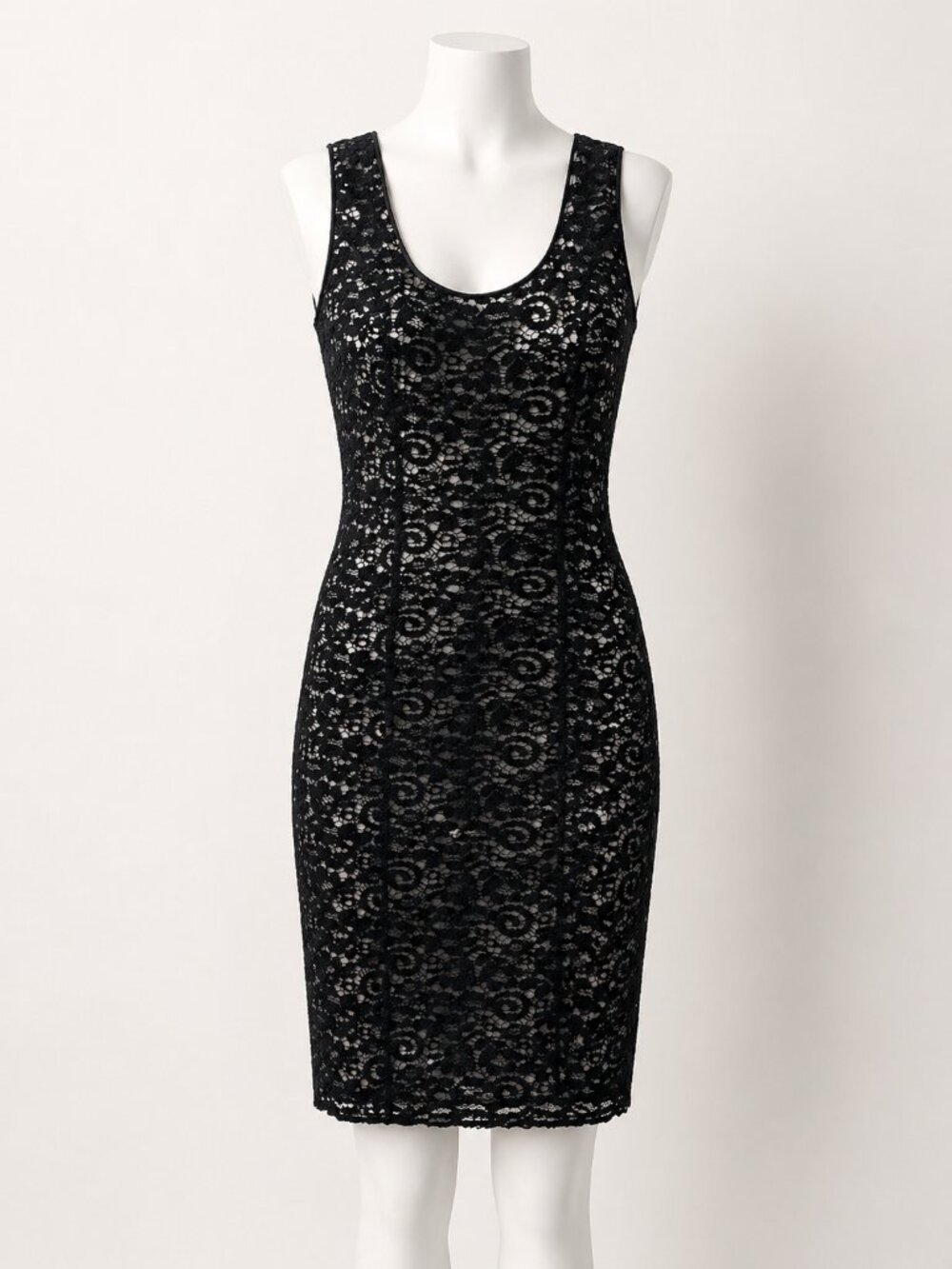 XOXO Bodycon All Over Lace Fully Lined Dress Size Jr 3/4 EUC